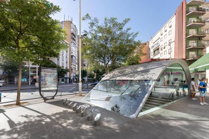 Piso en alquiler en Granada, Camino de ronda photo 0