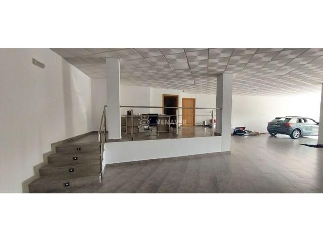 Local comercial en alquiler en Ourense photo 0