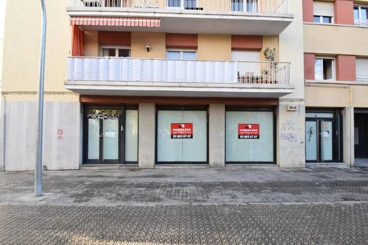 Local comercial en alquiler en Vilanova i la Geltrú, Barri De Mar photo 0