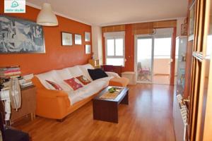 Apartamento en alquiler en El Campello, Playa muchavista photo 0