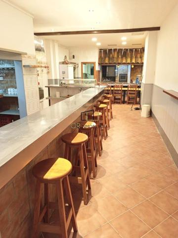 Local comercial en alquiler en Santa Margarida i els Monjos, Els monjos photo 0