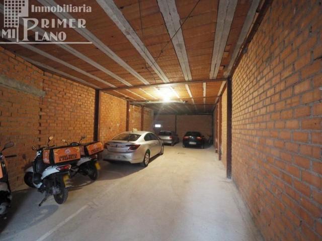 Local comercial en alquiler en Tomelloso, Avda. Antonio Huertas photo 0