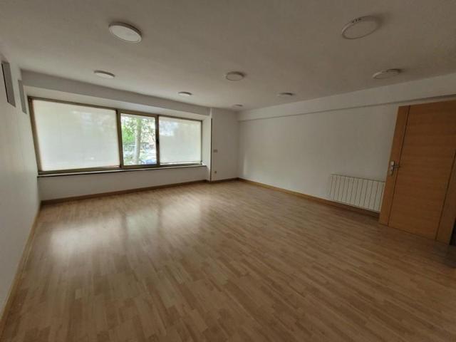 Oficina en alquiler en Salamanca, Centro photo 0