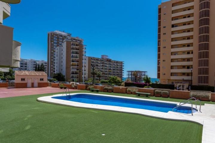 Piso en alquiler en Fuengirola, Los Boliches photo 0