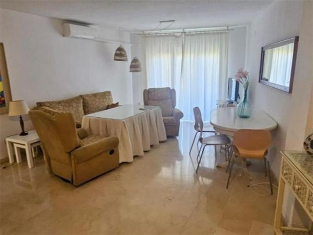 Piso en alquiler en Granada, Alhamar photo 0