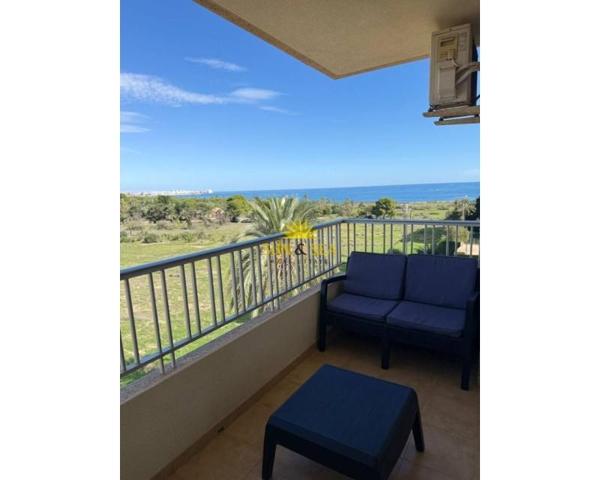 Apartamento en alquiler en Torrevieja, Punta prima photo 0