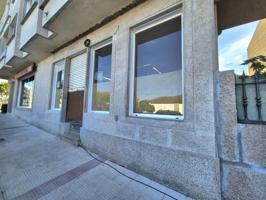 Local comercial en alquiler en Nigrán, Rúa Rosalía de Castro, 36350 photo 0