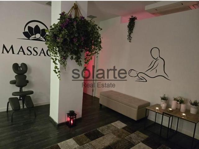 Local comercial en alquiler en Barcelona, Carrer de Mallorca, 08029 photo 0