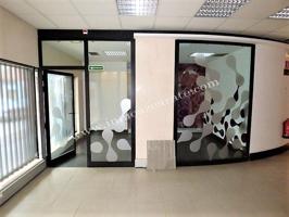 Local comercial en alquiler en Estella-Lizarra, Plaza Sierra Aralar photo 0