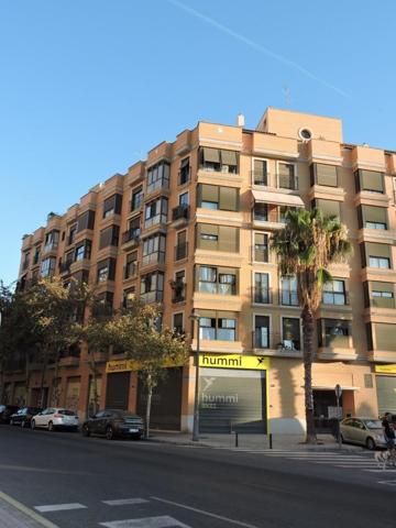 Piso en venta en Valencia, Marxalenes photo 0