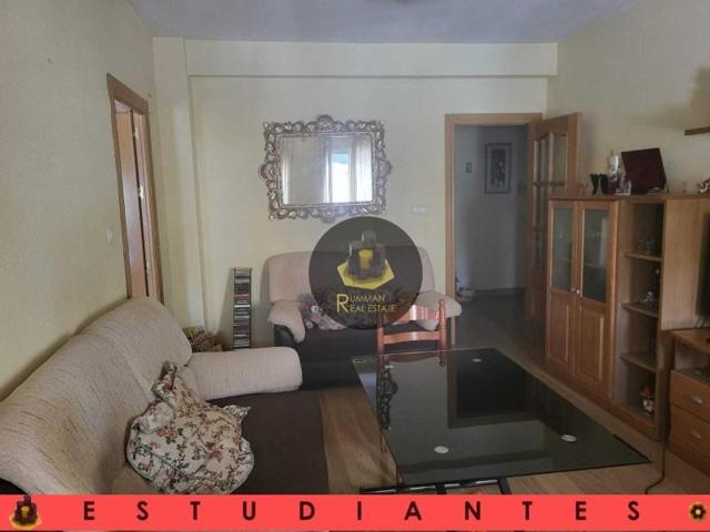 Piso en alquiler en Granada, Zaidin photo 0