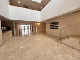 Oficina en alquiler en Bormujos, Zona Avda. Juan Diego photo 0