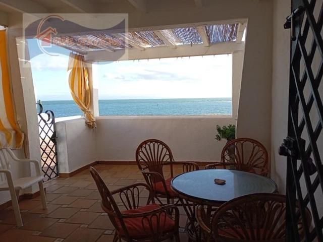 Piso en alquiler en El Portil photo 0