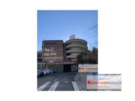 Edificio en alquiler en Bilbao photo 0