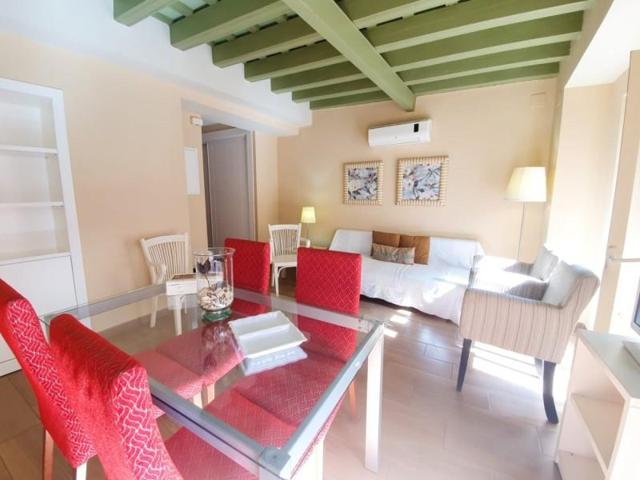 Piso en alquiler en Sevilla, Arenal - Museo photo 0