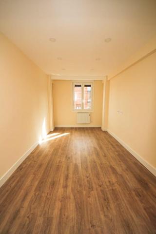Piso en alquiler en Bilbao, Miribilla photo 0