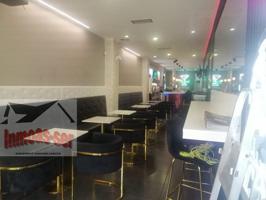 Local comercial en alquiler en Barcelona, La Sagrera photo 0