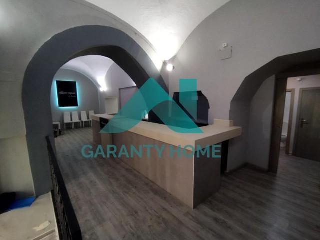 Local comercial en alquiler en Cáceres, PLAZA MAYOR photo 0