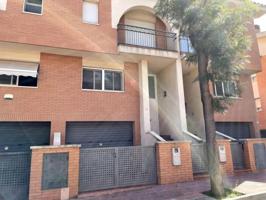 Adosada en alquiler en Castellvell del Camp, Castellvell Del Camp photo 0