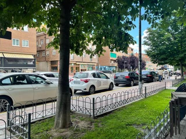 Local comercial en alquiler en Segovia, San lorenzo photo 0