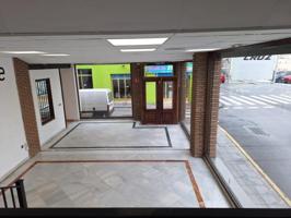 Local comercial en alquiler en Zubia, Centro - Ayuntamiento photo 0