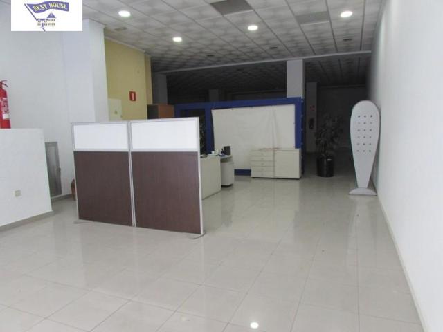 Local comercial en alquiler en Albacete, Parque sur photo 0