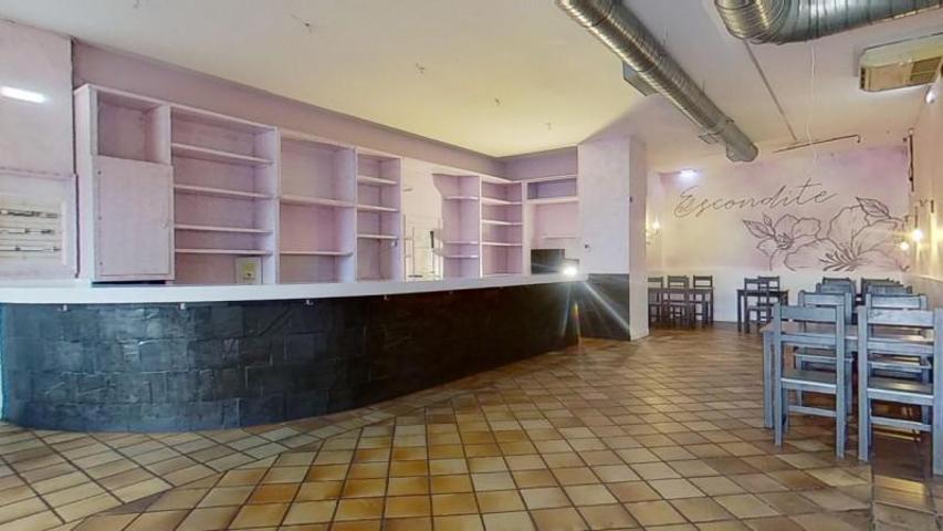 Local comercial en alquiler en Torrejón de la Calzada, San anton 19 photo 0