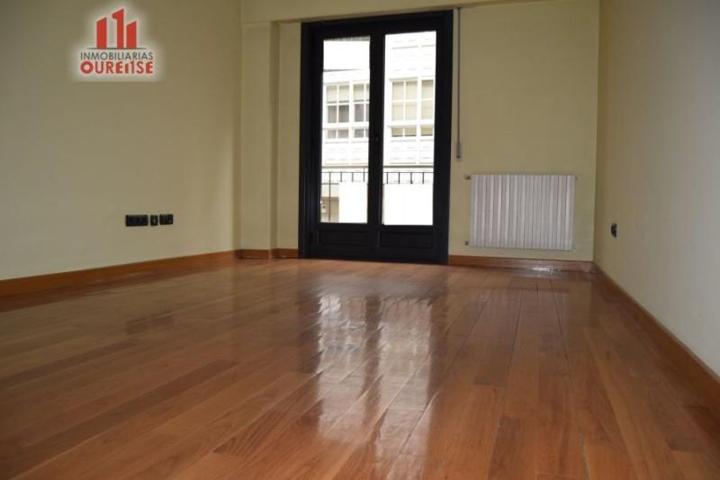Oficina en alquiler en Ourense, Centro photo 0