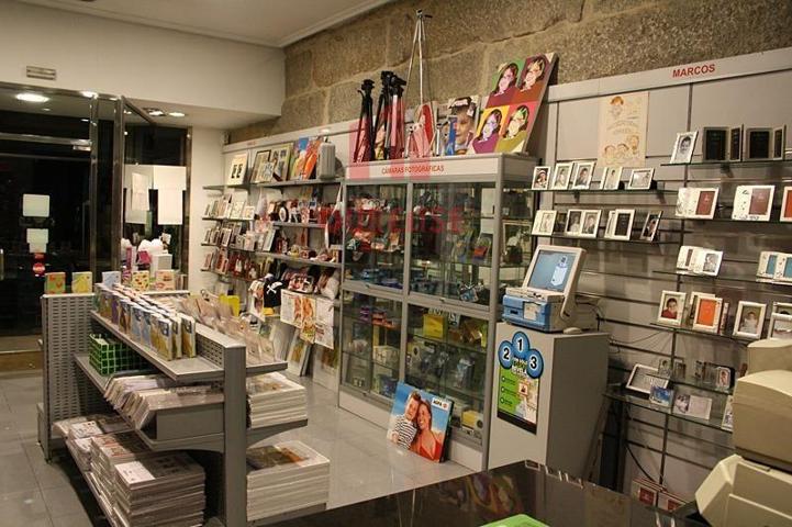 Local comercial en alquiler en Ourense, Couto photo 0