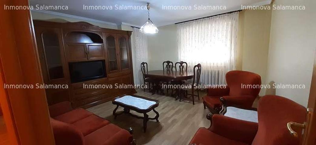 Apartamento en alquiler en Salamanca, Barrio Del Oeste photo 0