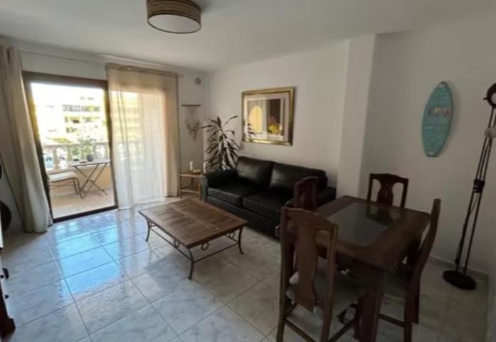 Piso en alquiler en El Médano, Calle José Reyes Martín, 38612 photo 0