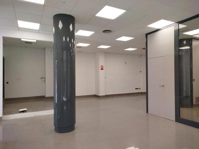 Local comercial en alquiler en Murcia, Puente Tocinos photo 0