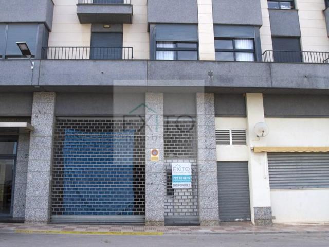 Local comercial en alquiler en Benifaió photo 0