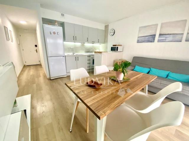 Piso en alquiler en Castell-Platja d'Aro, Fenals photo 0