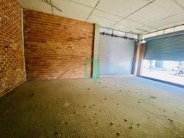 Local comercial en alquiler en Badalona, Riera de Canyadó, 08911 photo 0