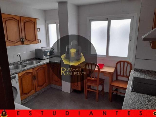 Piso en alquiler en Granada, Plaza de toros photo 0