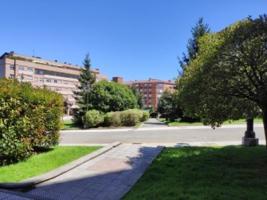 Local comercial en alquiler en Oviedo, Oviedo photo 0