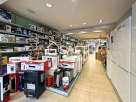 Local comercial en alquiler en Berga photo 0