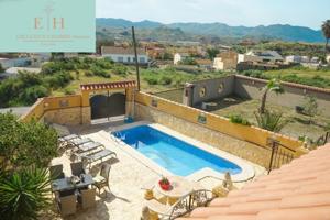 Chalet en alquiler en Cuevas del Almanzora, El largo photo 0