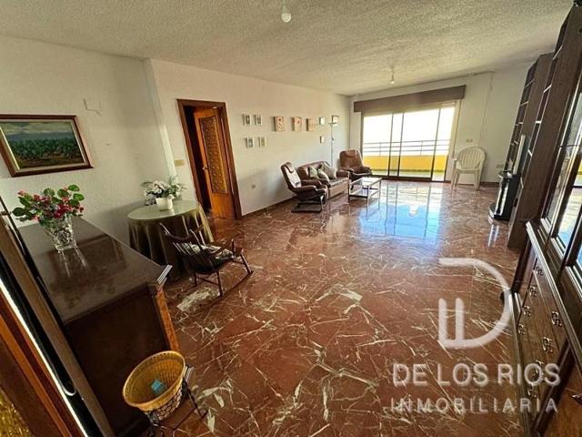 Apartamento en alquiler en Granada, Calle Almenillas, 18003 photo 0