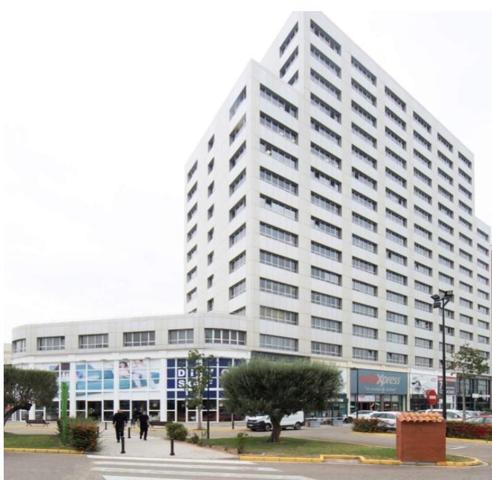 Oficina en alquiler en Alfafar, Comunidad valenciana photo 0