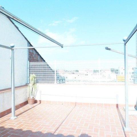 Local comercial en alquiler en Sabadell, Semicentro photo 0