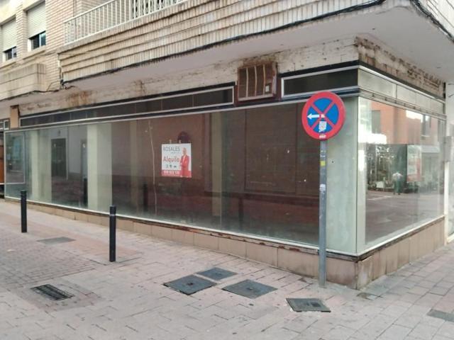 Local comercial en alquiler en Motril, Centro photo 0