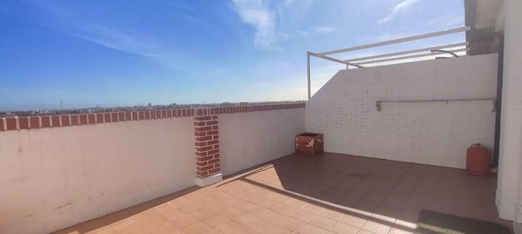 Aticos en alquiler en Paiporta, Carretera benetusser photo 0