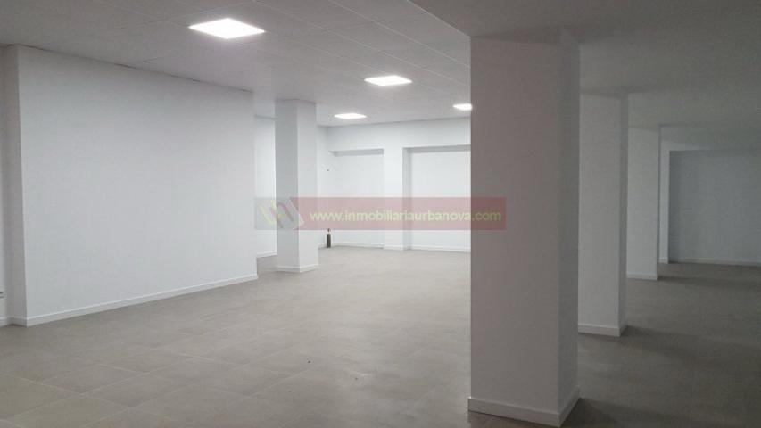 Local comercial en alquiler en Logroño, Cascajos photo 0