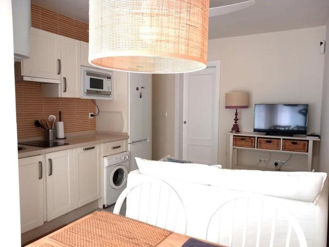 Planta baja en alquiler en Rota, Centro - La Costilla photo 0