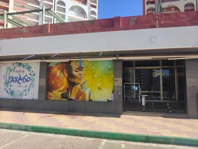 Local comercial en alquiler en Cullera, Carrer Enrique Torres Gómez, 46408 photo 0