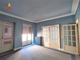 Piso en alquiler en Salamanca, Centro photo 0