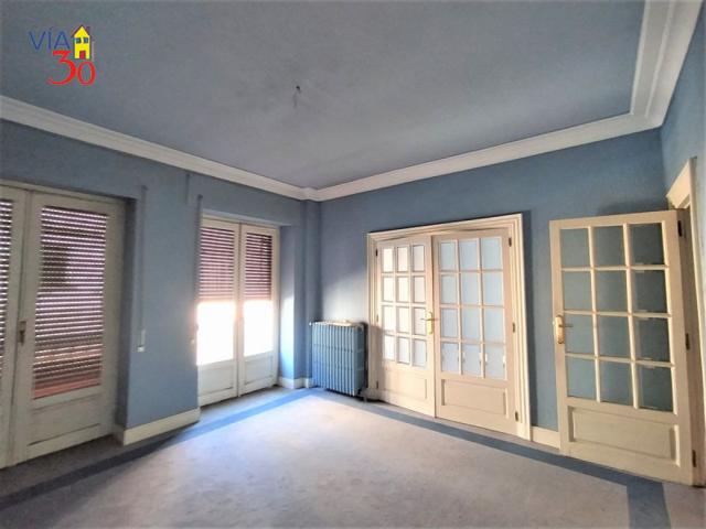 Piso en alquiler en Salamanca, Centro photo 0