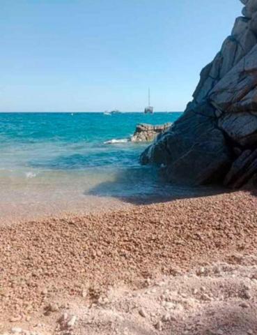 Adosada en alquiler en Capdepera, Cala rajada photo 0